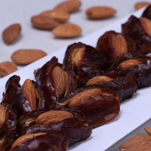 Load image into Gallery viewer, Premium Dry Fruit Filled Dates -( 25 Pcs Gift Box)