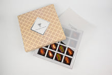 Load image into Gallery viewer, Classic Beige  Gift Box Premium Filled  dates
